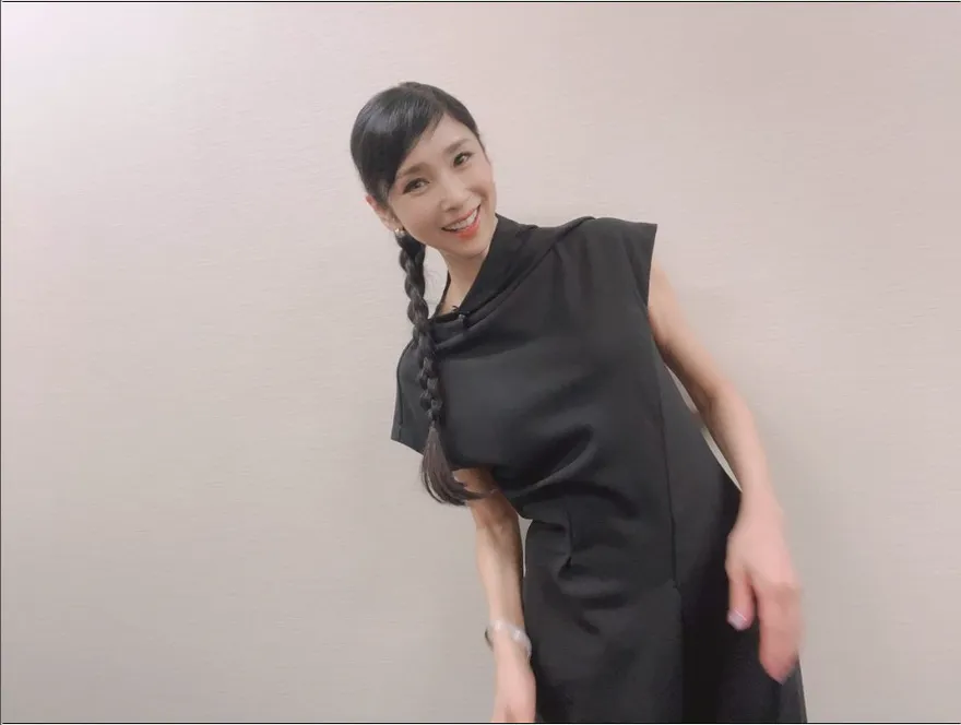 凍齡全靠「台灣中醫」！62歲黑木瞳宛如少女　曾來台「1日遊」只為拿中藥