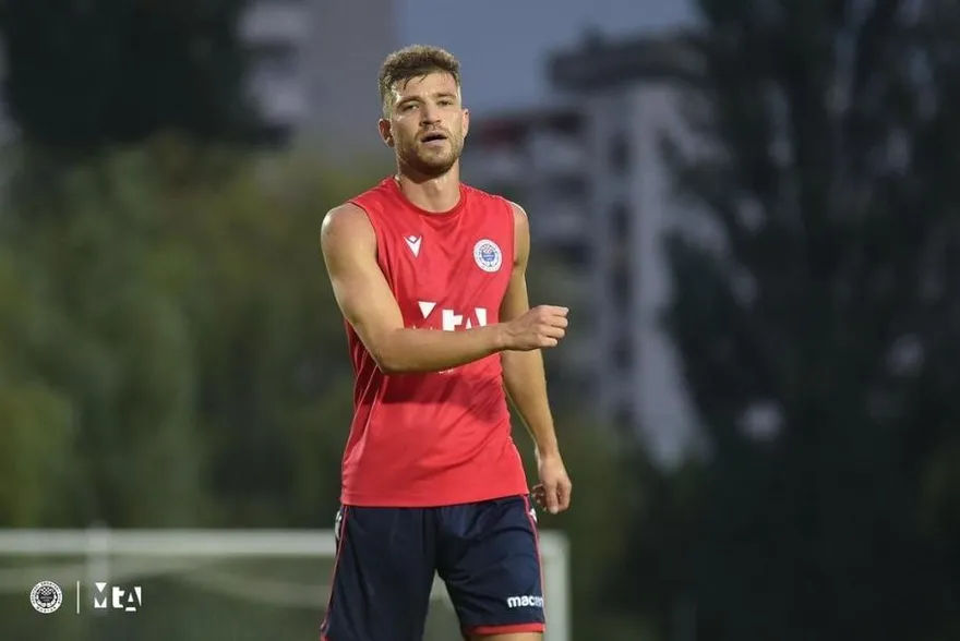 震驚足球界！瑞士27歲球星卡里姆「8樓墜下身亡」　職涯多效力國家隊