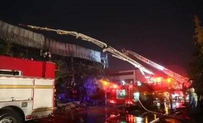 【影】事發原因曝！員工違規操作電焊　河南安陽廠房火災增至38死