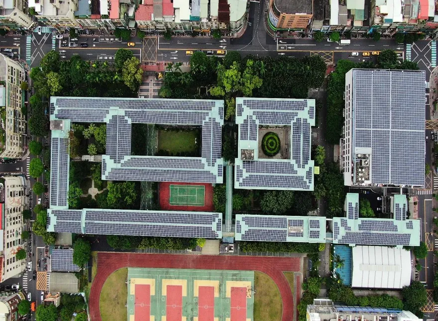 追日之城-新北2025太陽光電90MW提早達標