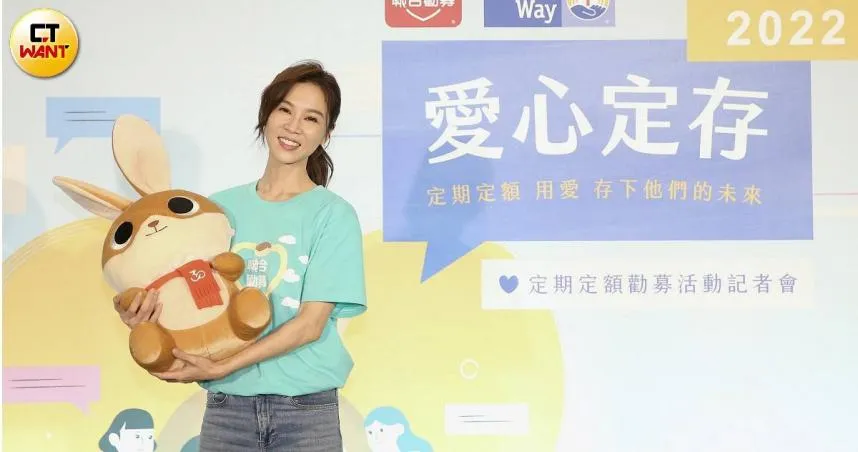 金馬表演壓力太大！謝盈萱下台「邊換裝邊爆哭」　先放話「不接金鐘主持」吐辛酸內幕