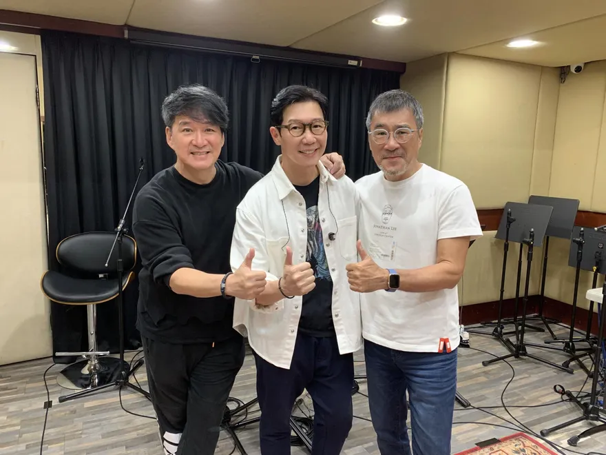 世紀大合體！品冠演唱會揪李宗盛、周華健驚喜助陣　「3歌王」同台倒數粉暴動