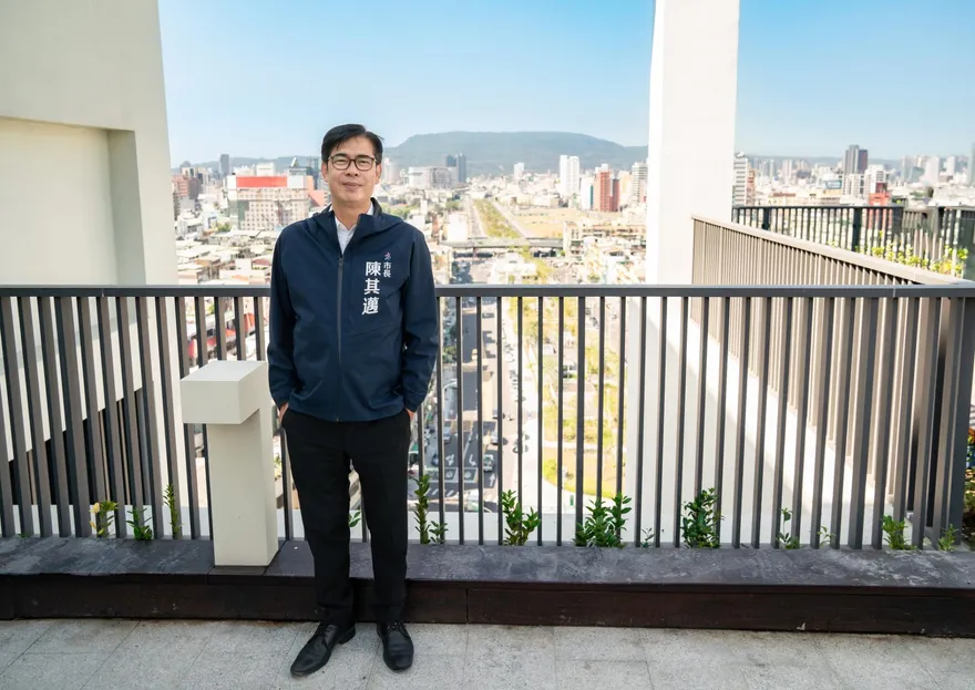 綠敗選後首次中常會　陳其邁確定代理民進黨主席