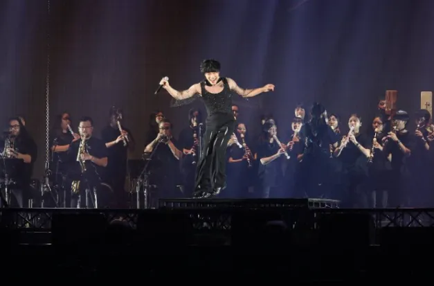 盧廣仲小巨蛋一日雙場！睽違12年「從早唱到晚」　嗨秀肌肉自嘲：累到迴光返照