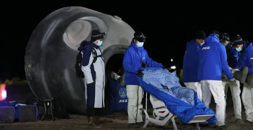 【影】重返地球！神舟14號順利撤離太空站　東風著陸場首迎夜間嚴寒搜救任務