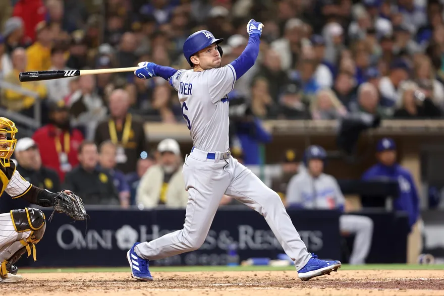 【影】扣稅後報價高過費城人！外媒爆「教士還是搶輸」　透納11年約情定東岸