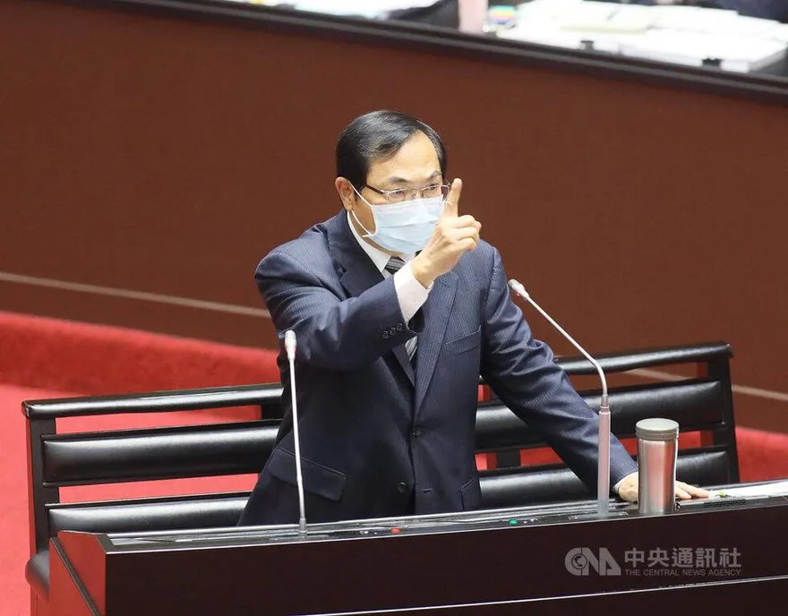 發放10倍券？ 審計長：國家債務緩增應控管