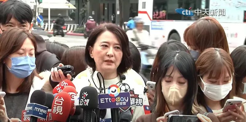 恐嚇開槍電話是自導自演？王鴻薇回擊了