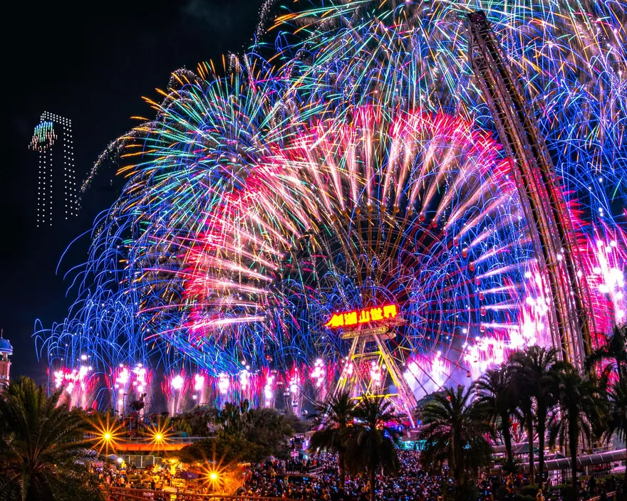 【影】迎接2023年　「2023旺兔耀飛 摩天輪跨年煙火秀」只在劍湖山世界