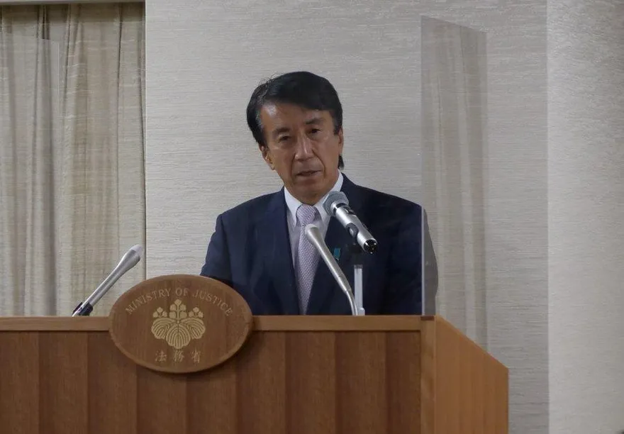 酒精噴臉、拖鞋打臀！日本名古屋監獄驚傳「22名懲教人員多次虐囚」