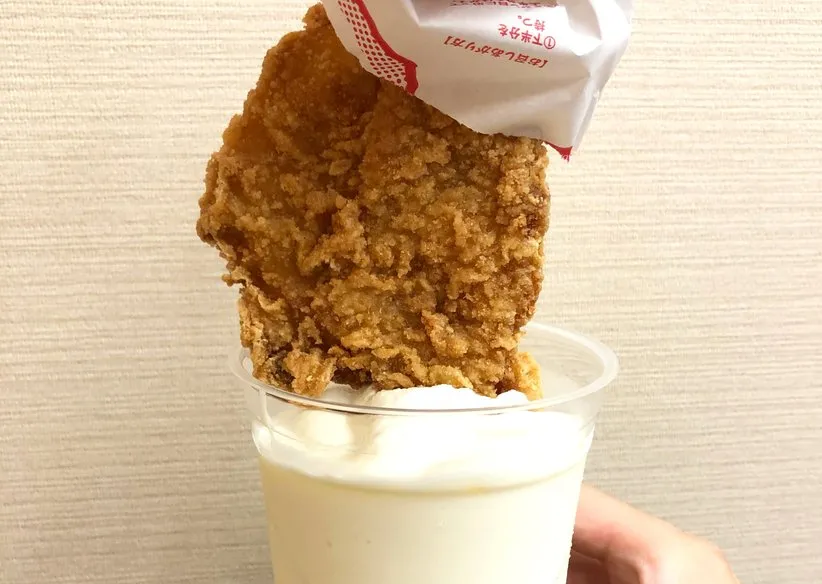 「炸雞配香草奶昔」日本摩斯玩梗推隱藏菜單　網驚呼：大膽吃法！