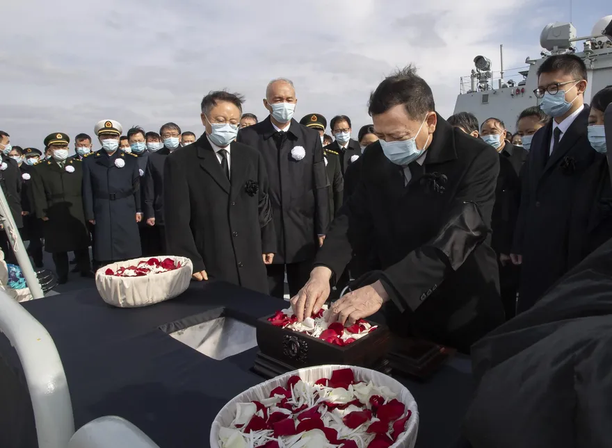 江澤民逝世　骨灰撒入長江入海口