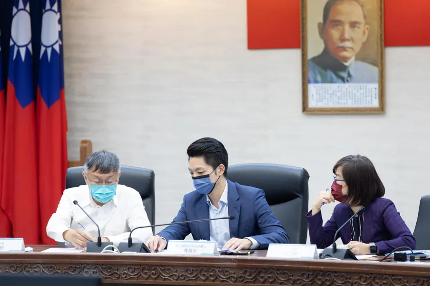 蔣萬安小內閣最新人事曝光！七連霸議員任民政局長　「曾遭蘇揆飆罵」的他將接交通局長