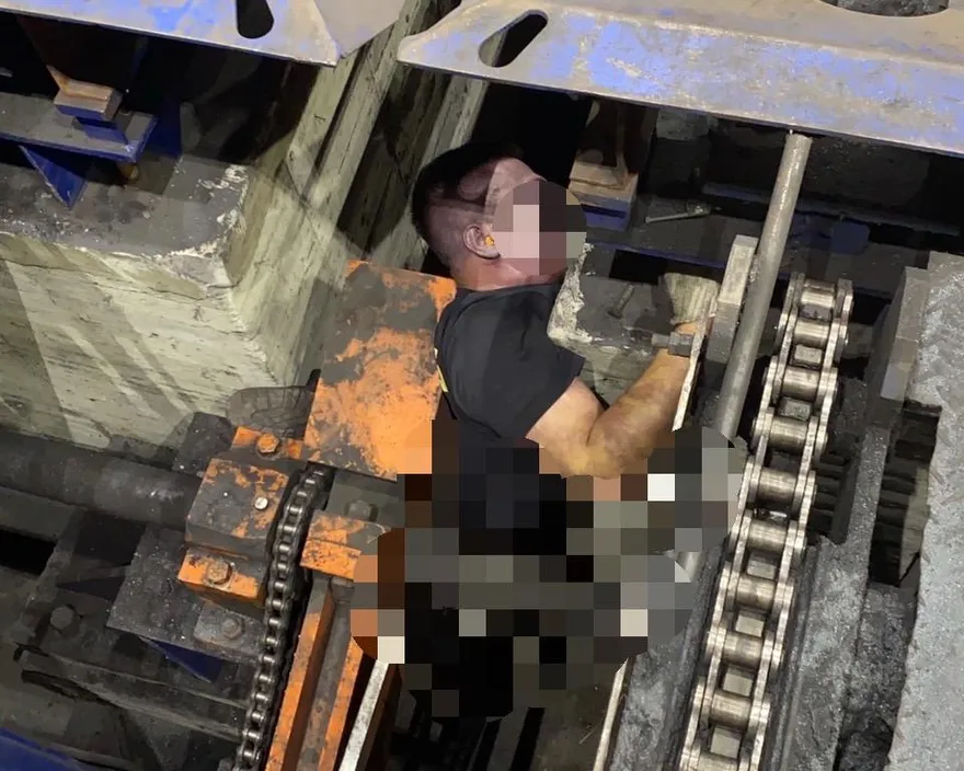 【影】吞人影片曝光！台南移工被機器捲入客死異鄉　絕望緊抓仍3秒「被消失」