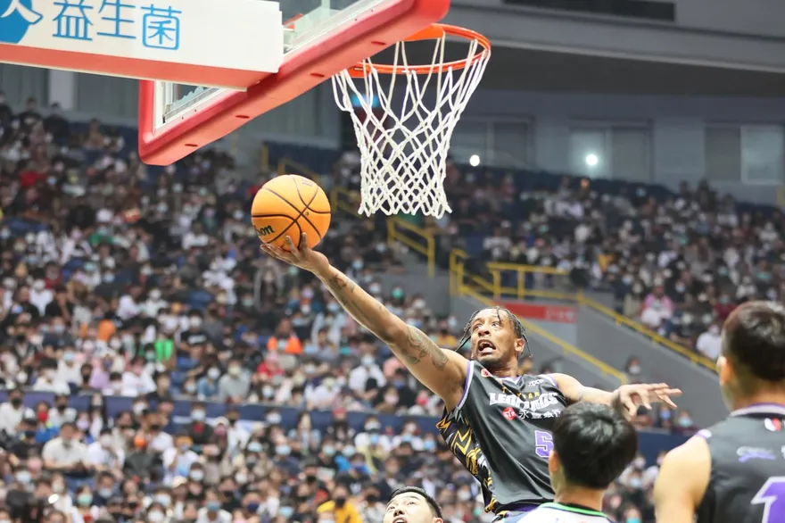 台灣職籃Thank you潮來襲！連雲豹NBA砍將威廉斯也掰掰