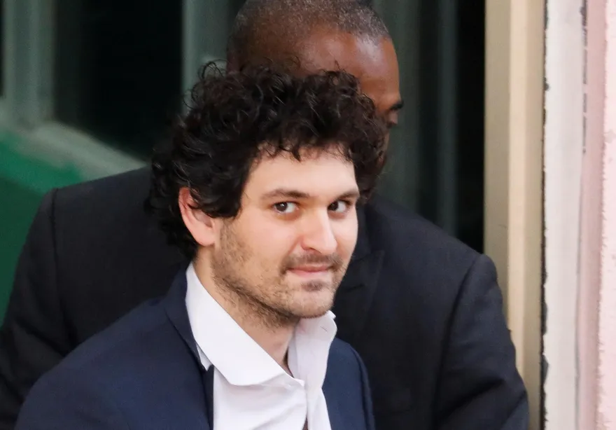 FBI親赴巴拿馬逮人　FTX執行長SBF終於「願回美國受審」