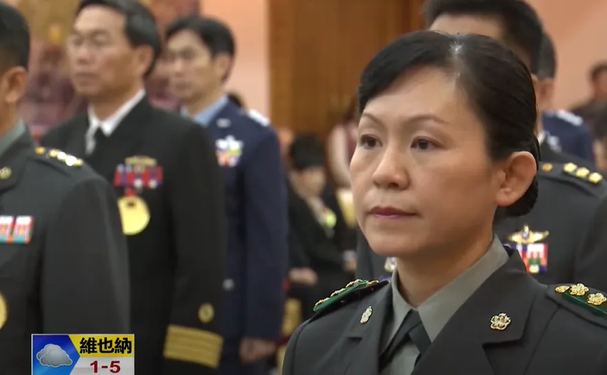 國防部晉任將官勗勉　女中將陳育琳成最大嬌點