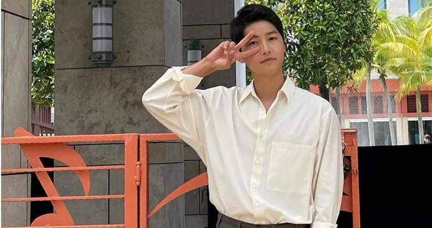 有喜了？民眾目擊宋仲基偕女友看婦產科　經紀公司回應藏玄機