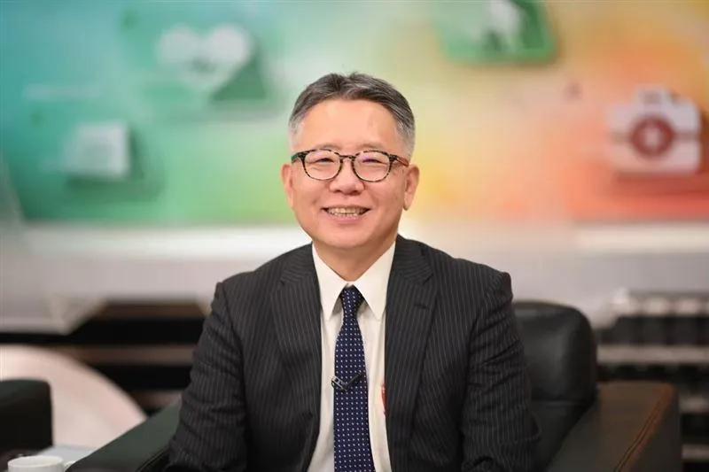 南山人壽獨董卓俊雄搭高鐵疑心肌梗塞猝逝！心臟名醫示警「冷死人是真的！」