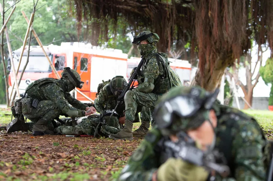 「女中尉IG帳號」再開？發文表達心聲　網1句話戳真相