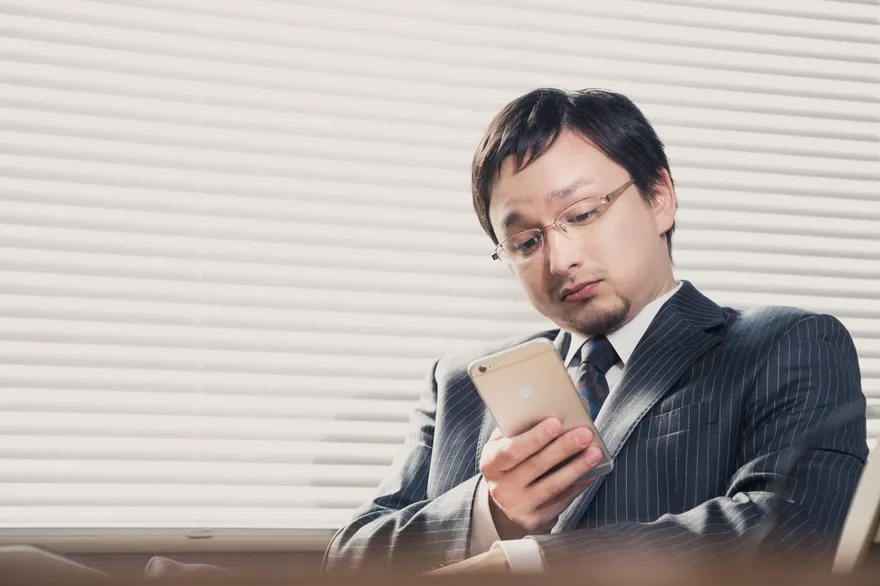 反應景氣藍燈！台股下跌155點　未守住14200關卡