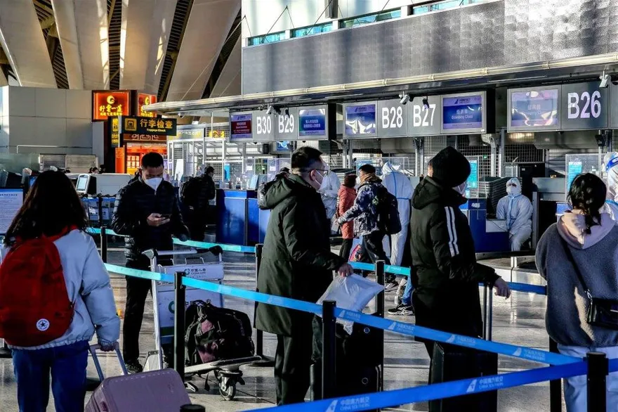 美要求陸港澳旅客搭機前2日篩檢　防新變種病毒入侵