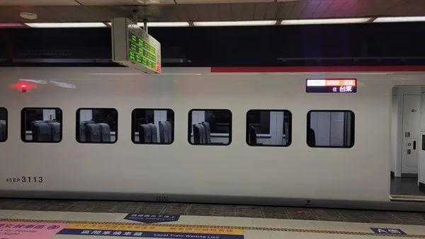 台鐵「早鳥票暫停」　運務處長：自強號客座率達7成再考慮