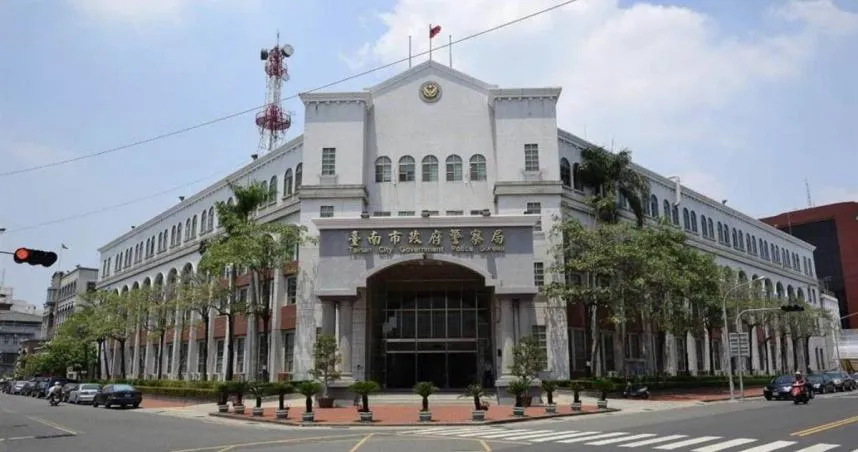 警察抓督察！拒捕連開8槍　「三線一星」涉恐嚇取財　先調非主管職