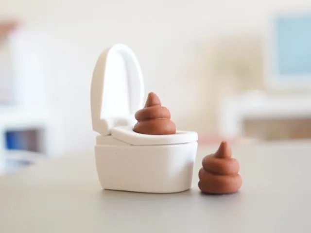 便祕不只吃蔬果　營養師曝「8種食物」讓你排便不再卡卡！