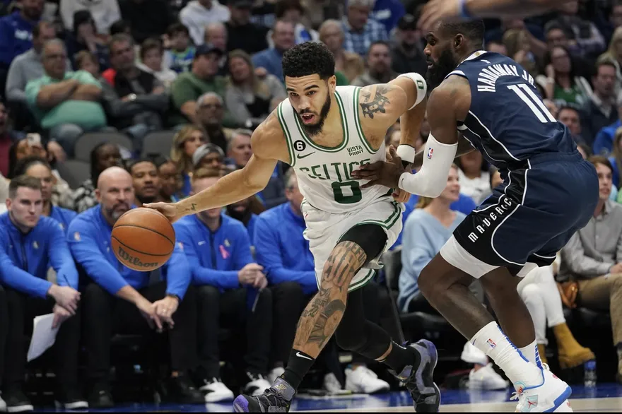 影/NBA塔圖姆生涯第2次大三元　斬斷獨行俠7連勝