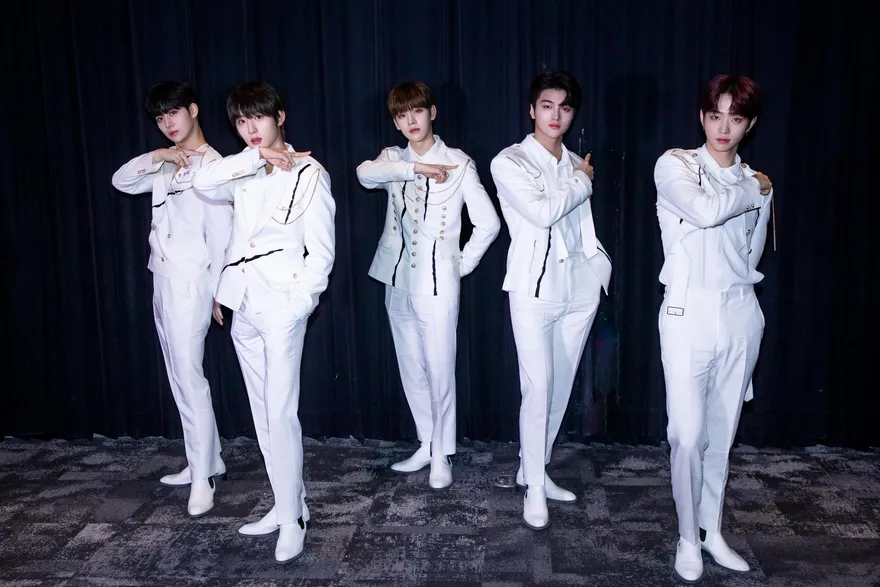 韓國男團DRIPPIN備土味情話獻台粉  車俊昊自認「寬肩第一」