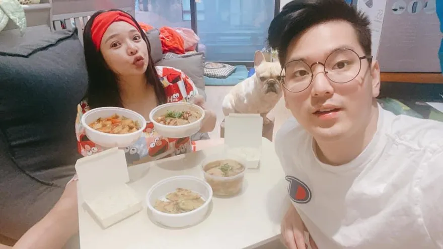 被說「吃軟飯、在浴缸大便」…小甜甜老公不忍了　出面「反駁5大指控」