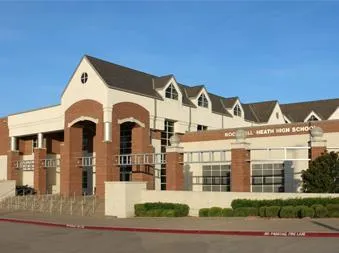 美高中生遭魔鬼教練罰做400下伏地挺身橫紋肌溶解　家長控訴：沒休息也不給喝水！