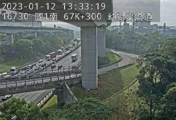 快訊/國1北上平鎮路段2貨車追撞　回堵紫爆5公里