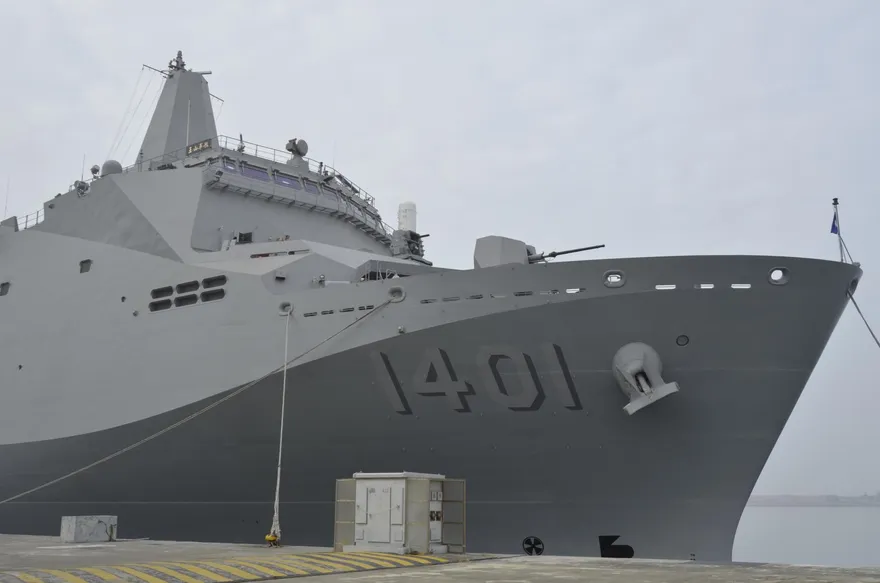 影/海軍玉山艦首開箱　LCM高速機械艇登陸、S-70C起落艦畫面曝光