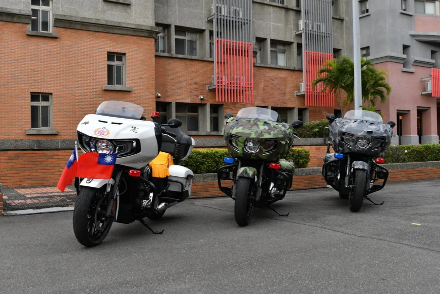 憲兵指揮部91週年部慶！美製印第安「挑戰者」重機首次亮相
