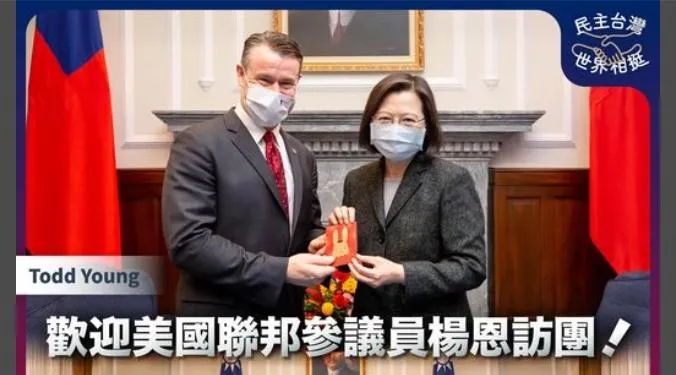 蔡英文接見美參議員「民主晶片大內宣」！網猛酸：台灣吃虧「總統竟叫好」