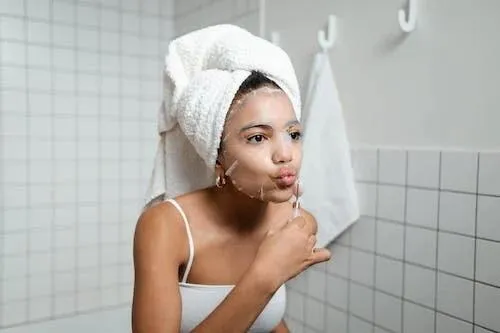 天天敷面膜更刺激皮膚！醫曝正確保養頻率