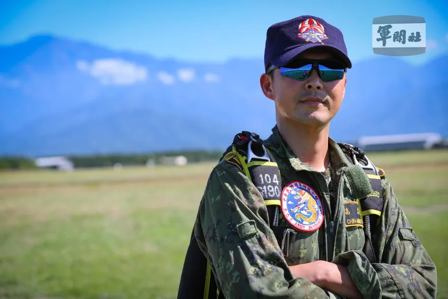 影/陸軍「高空滲透跳傘班」　訓練過程首度曝光