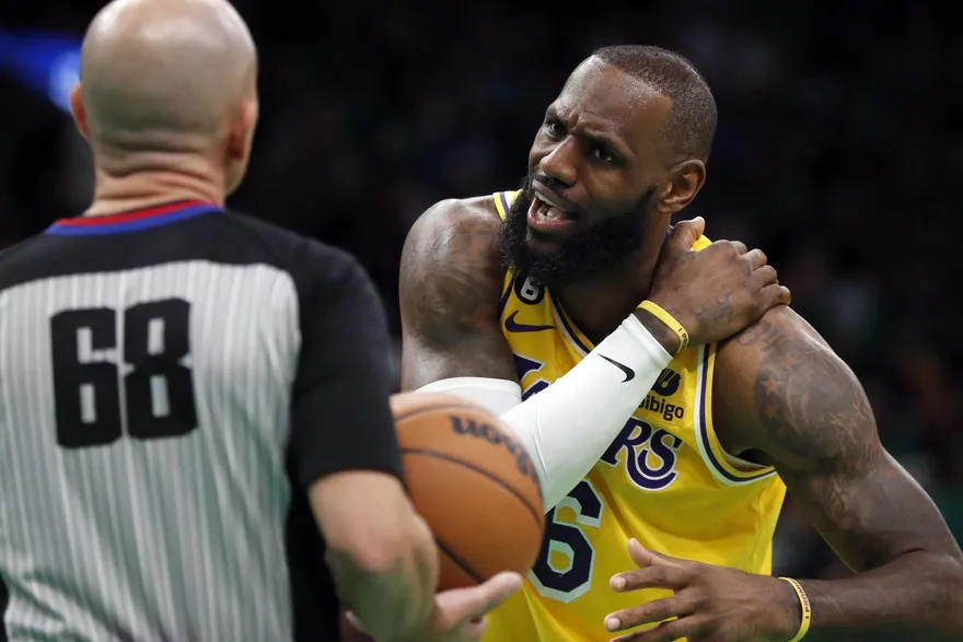 裁判報告出爐！詹皇絕殺確定被黑　湖人「3次誤判2次獲利」結果虧大了