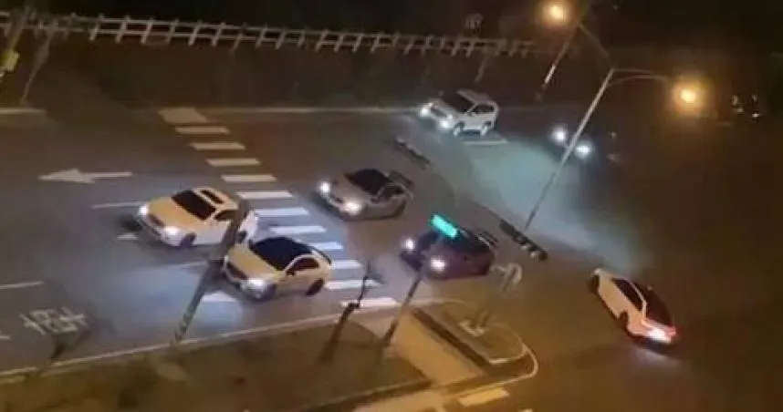 台中改裝車馬路比「排位賽」！視斑馬線為「賽車起跑線」　4飆仔噪音擾民遭逮
