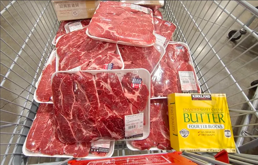 好市多牛排大折價！他狂掃一整車超爽：比豬肉便宜　錯過網友心痛：太晚看到殘念