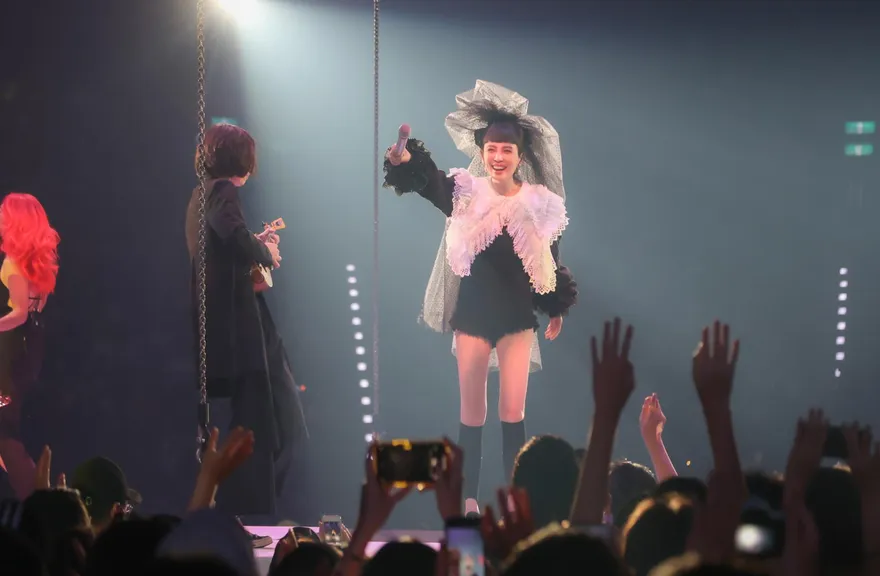 魏如萱年初一藏彩蛋「竟是小巨蛋演唱會」！加碼揭「曲目換1/3」這天開搶