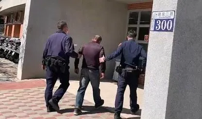 台中逼車痛扁外送員「牛頭牌惡駕駛」遭逮！得擔這些超嚴重法律責任　車也不用開了