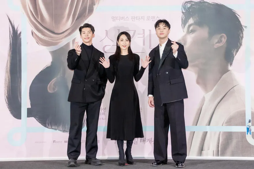 《想見你》全員飛韓竟被要求「返還護照」！女粉告白柯佳嬿：女友位置是空的吧？