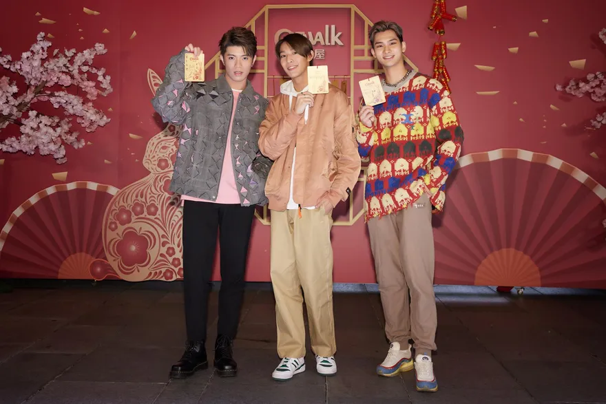 王心恬自爆年前摔斷手　源少年、Ozone、FEniX洩新年計畫