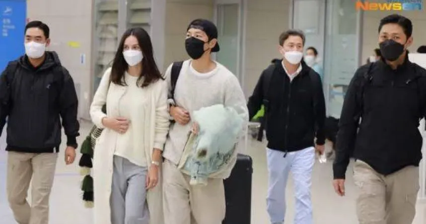 命理師斷定宋仲基「有2段婚姻」和宋慧喬八字不合！神預言「1天吸11萬人朝聖」