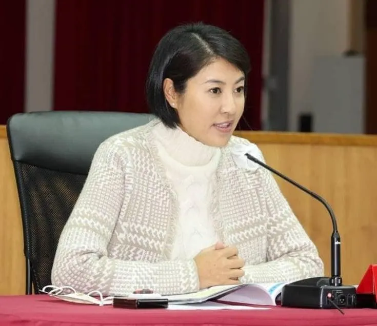 許淑華碩士保住了！逢甲大學竟遭側翼出征  網友超傻眼