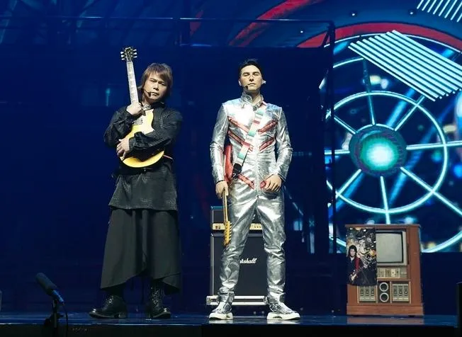 伍佰砸5000萬打造歌劇「像辦了6場演唱會」！公演中「戲劇男神現身」粉絲嗨翻