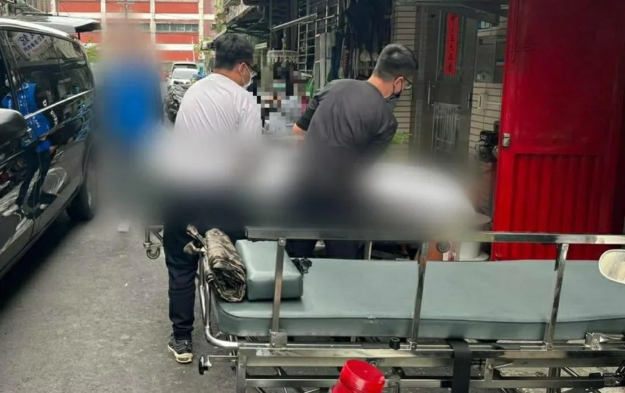 新北「失智父伴屍案」引關注！曾拒社工服務　社會局長：將開會檢討